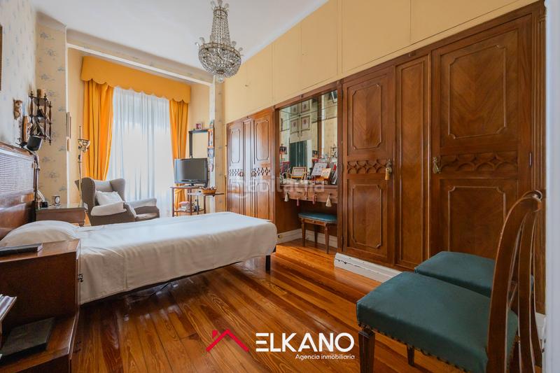 Foto 7181b339-2ebf-4970-a8a7-e260afcfbb26. Pis amb calefacció a Ensanche - Moyua - Diputación Bilbao