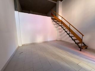 Business premise in Kirikiño Etorbidea 51