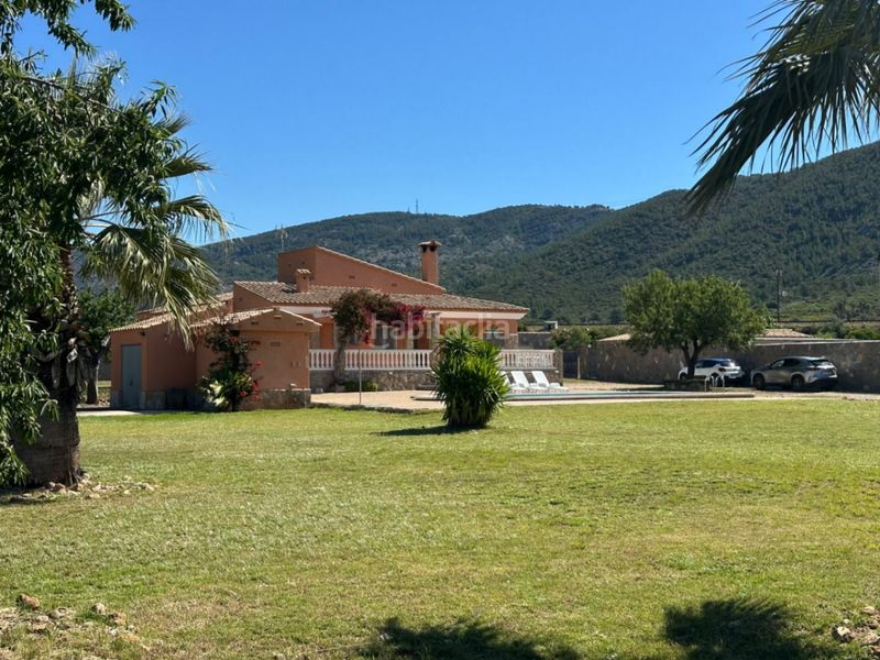 Foto 65cf39a9-6f9e-4eee-9224-a351ecd3ecc4. Chalet avec chauffage parking piscine dans Alcossebre