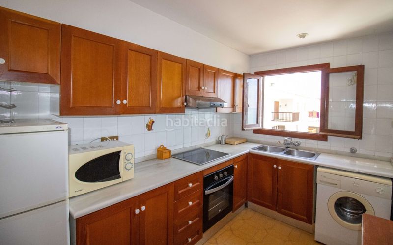 Foto 592bf528-1167-44f0-a177-acb9851564fe. Apartament amb aparcament a Alcossebre