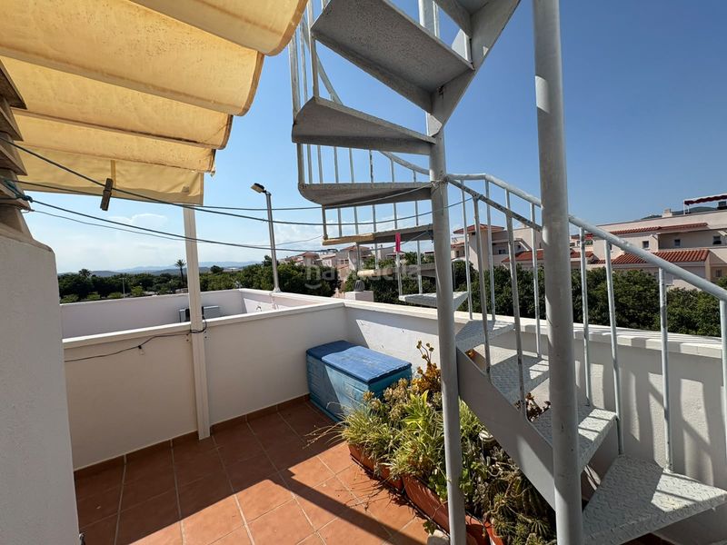 Foto ed3ce790-5ff4-4fdf-8614-e1ad8566020b. Àtic amb calefacció aparcament piscina a Alcossebre