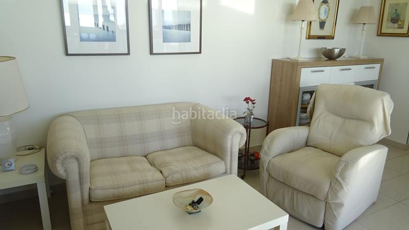 Foto aa50e98f-763a-455b-8f2c-b08d9dc65be7. Piccolo appartamento con riscaldamento parcheggio piscina in Benidorm