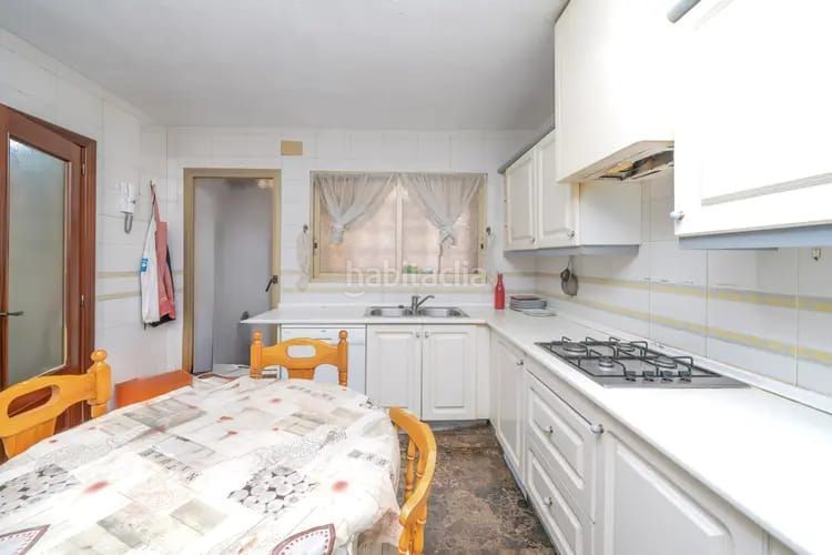Foto 12602ea9-65ee-4197-8472-7f1bbf052ed8. Flat with pool in Centro Urbano Benidorm