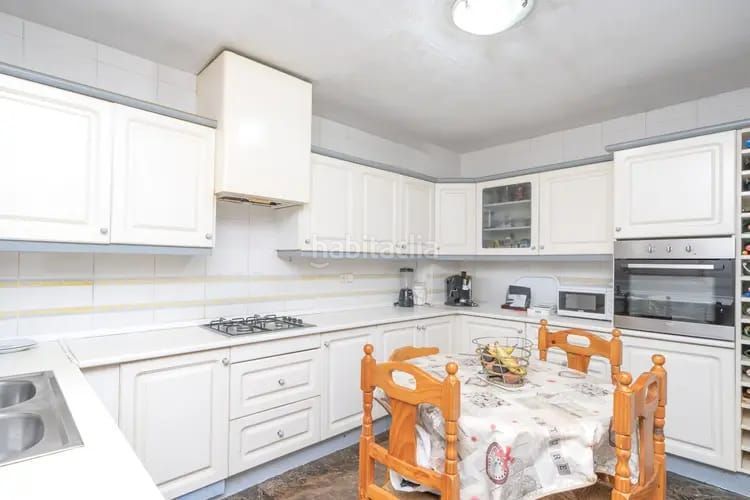 Foto 4ee8697f-95b3-4153-8051-ad152c9354fa. Flat with pool in Centro Urbano Benidorm