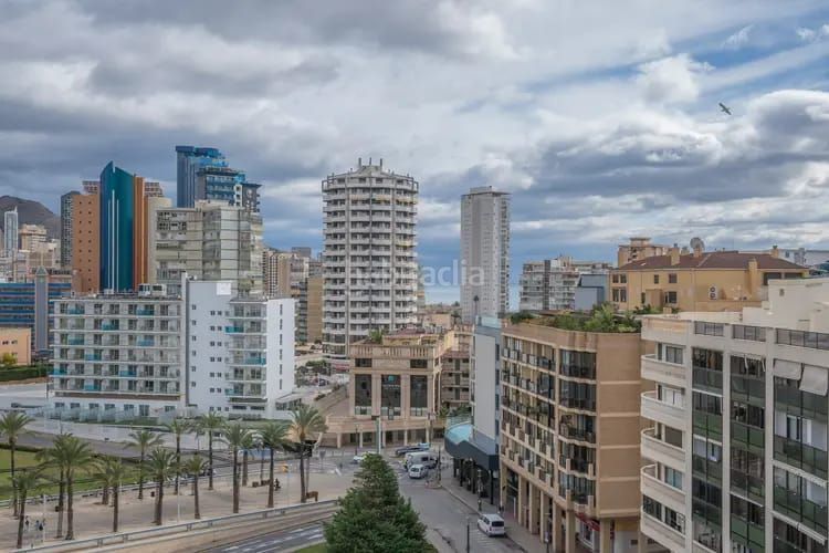 Foto 515b1cf8-426c-48a8-a52f-9e99d9182a0b. Flat with pool in Centro Urbano Benidorm