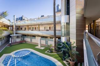 Maison jumelée  Avenida de los segundas. Dúplex residencial de lujo pilar de la horadada