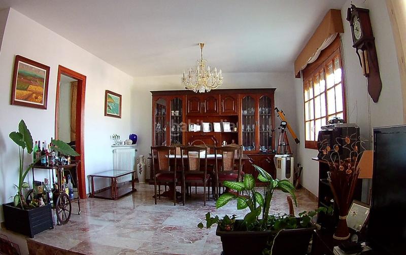 Foto fe71812a-357b-4925-9c9d-a4beb55d62ab. Chalet con riscaldamento parcheggio piscina in La Miranda-Can Candeler Sant Just Desvern