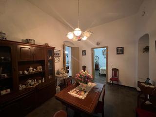 Casa  Calle brasil. Casa planta baja, dos hermanas