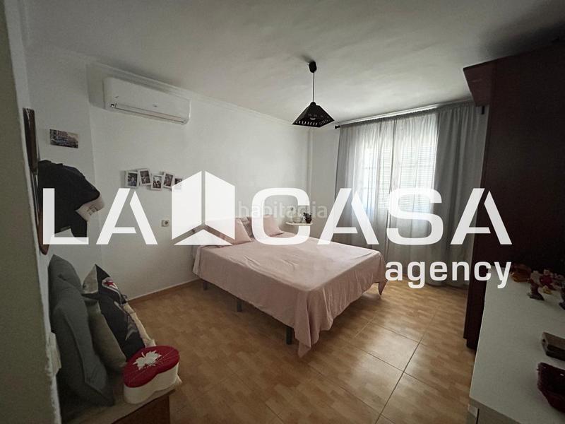 Foto 2895b52f-58f6-4428-80d1-f5416575a29a. Chalet con piscina in Oromana Alcalá de Guadaira