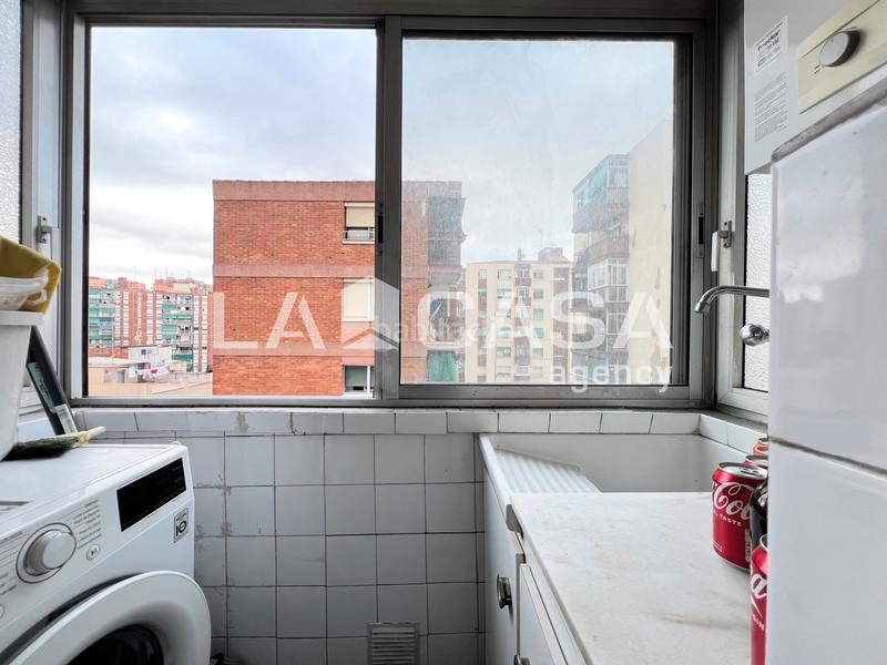 Foto e71c496c-a33d-4b2c-a057-4494cc418678. Piso  carrer del doctor trueta, santa coloma de gramenet en Badalona