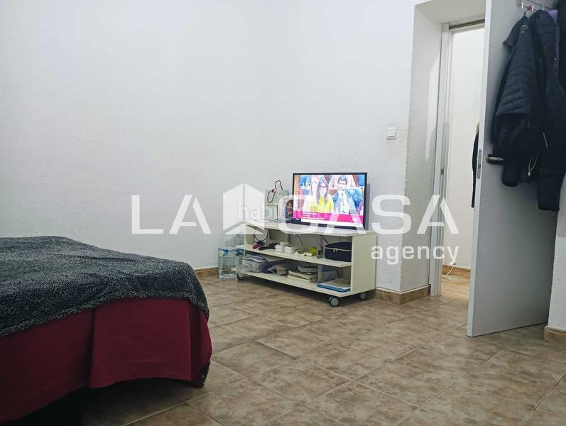 Foto 54cb5108-ff9f-4e05-ae27-79c12fc3fbe4. Piso  en venta en centro, en Casco Antiguo Algeciras