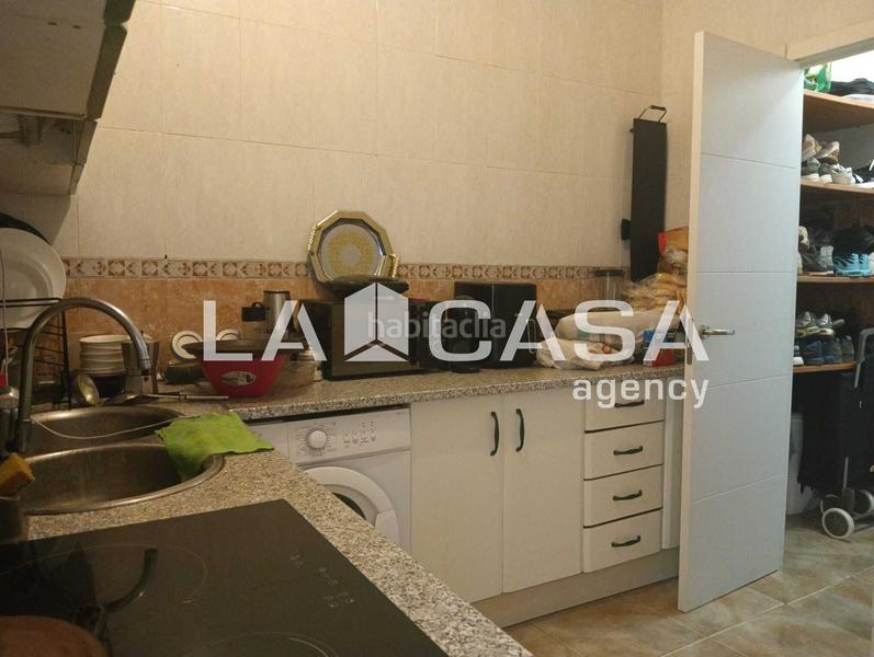 Foto b44d8fe4-13c9-49c7-ba6f-431996b9b03a. Piso  en venta en centro, en Casco Antiguo Algeciras