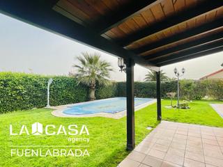 Xalet  Calle puerta de hierro. Casa o chalet independiente en venta en novés