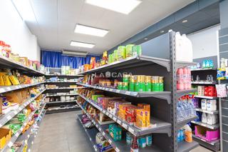 Business premise  Carrer del centre. Local en venta en centre