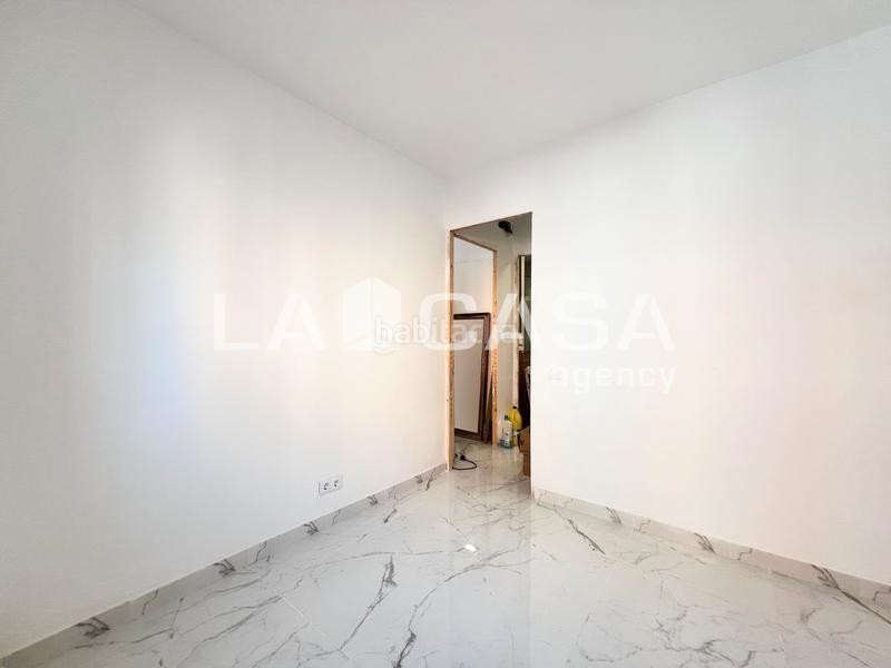 Foto bb215cca-63e7-419d-bef2-019768aa49d1. Casa adosada  en venta en carrer de richard strauss, Llefià en Badalona
