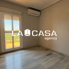 Appartamento  Calle cueva de menga. Excelente piso en las gondolas, sevilla