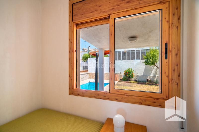 Foto 5c13d336-61a6-456a-91d2-a8411deeb97a. Casa amb aparcament piscina a Torrent Ballester Viladecans