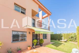 Chalet à El Puig. Ideal chalet en el puig