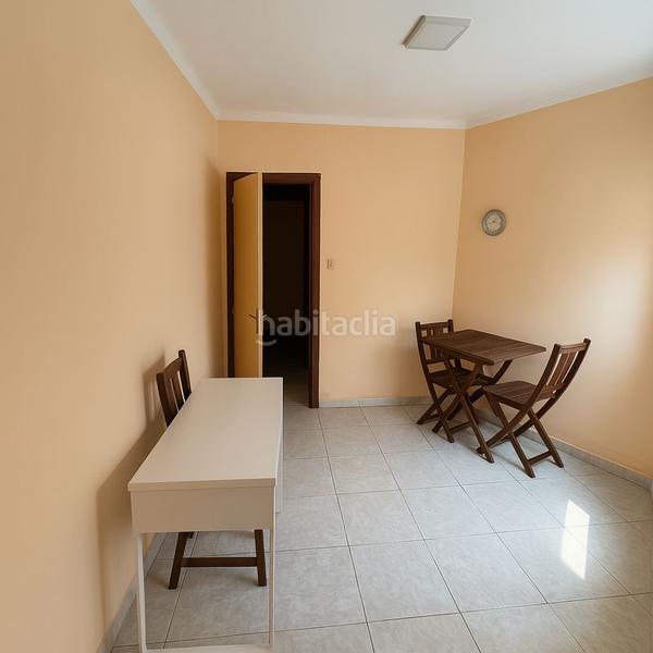 Foto ab61f467-ded1-47f3-b0f8-cf1692e7dd3b. Casa in El Pedró Cornellà de Llobregat