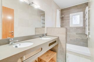 Erdgeschoss  Calle felip ii. Ideal piso en zona espectacular
