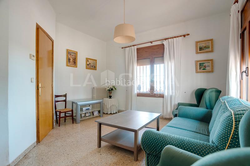 Foto 6f699a46-ebfb-4b33-883e-3bf031285713. Casa con riscaldamento parcheggio in Canovelles