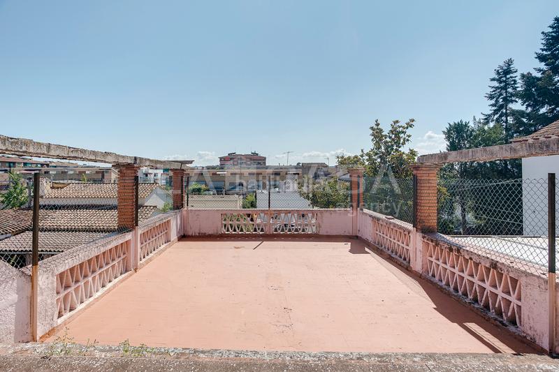 Foto e20c6af4-4e2f-411c-a53f-1bfe738fc78d. Casa con riscaldamento parcheggio in Canovelles