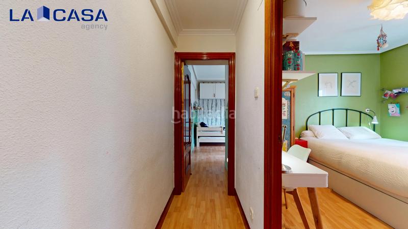 Foto 2ee8a20f-bb95-49df-a7aa-491a3be3aaeb. Piso  en venta en calle luis de castresana en Valle de Trápaga - Trapagaran