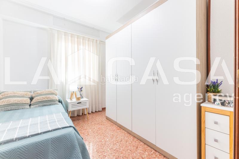 Foto 2ffd759b-1924-40d6-9ce1-0edc9c143199. Piso  en venta en calle meliana en Els Orriols Valencia