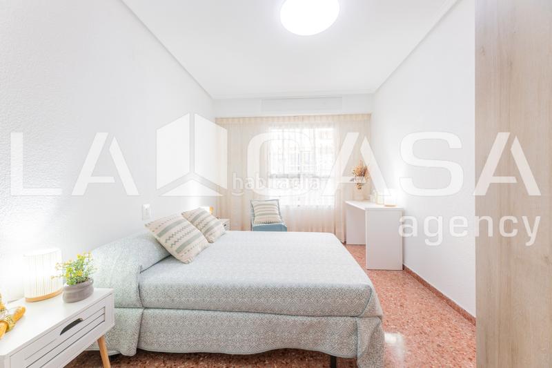 Foto 59deb643-d04d-4925-ad17-b1fa8ac2594a. Piso  en venta en calle meliana en Els Orriols Valencia