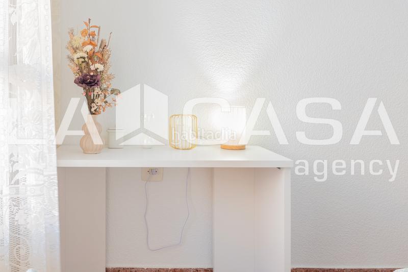 Foto a29d8354-f3b6-4a66-b479-c2d1f9c7a3ee. Piso  en venta en calle meliana en Els Orriols Valencia