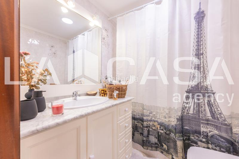 Foto ba16b4ae-8433-482d-9c58-158dc9537b8f. Piso  en venta en calle meliana en Els Orriols Valencia