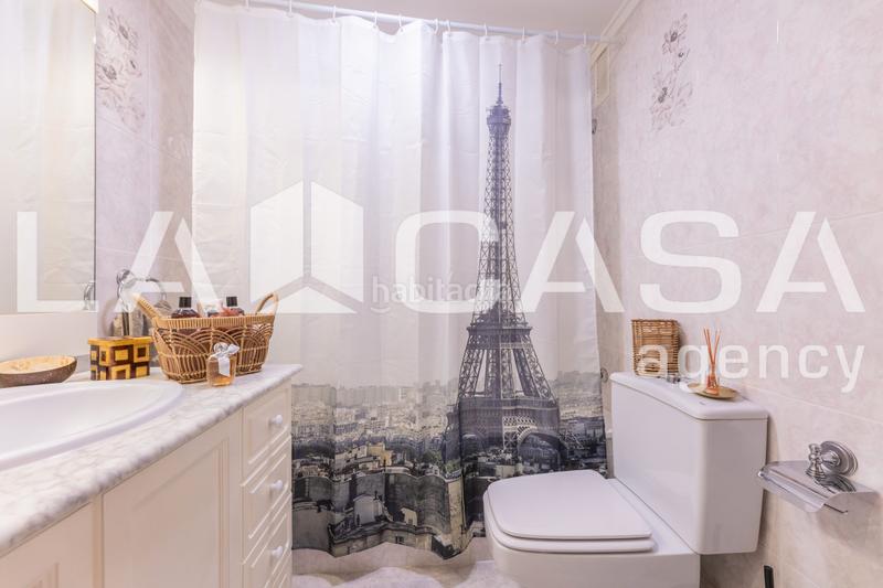 Foto bd066b85-a188-42d8-97cc-3f9d36dc13fb. Piso  en venta en calle meliana en Els Orriols Valencia