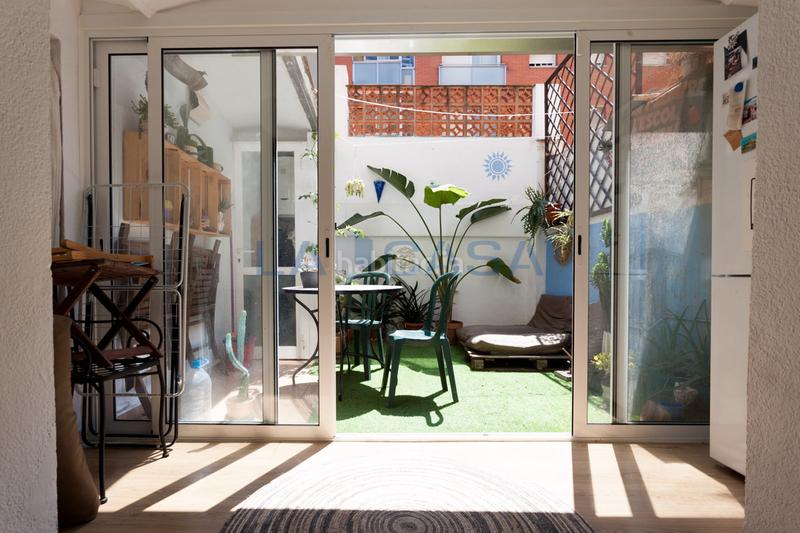 Foto c3ced1a8-9729-43df-ace9-c2d34e684609. Loft piso en venta en passatge de simó en Sagrada Família Barcelona