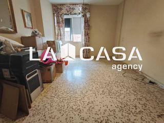 Pis  Calle las huertas. Piso listo para entrar a vivir en pleno centro de algeciras
