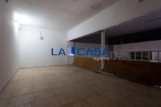 Local Comercial en Calle TEIDE DEL