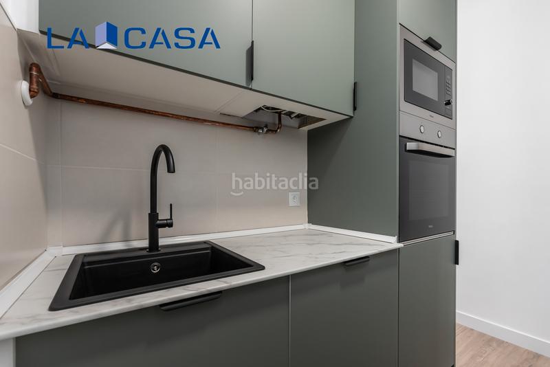 Foto 277af2e5-8d5d-4a89-9196-cae67c21dae3. Appartamento con riscaldamento in Acacias Madrid