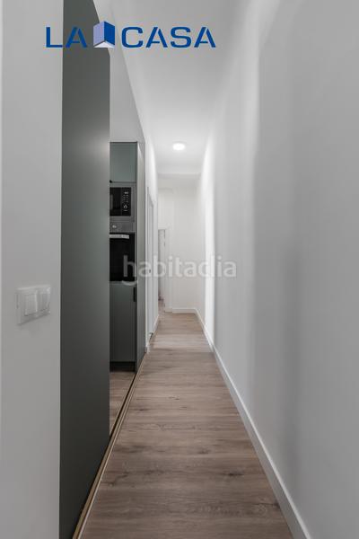 Foto f49a3c72-3148-4fa7-8b3d-8460d8c73d2a. Appartamento con riscaldamento in Acacias Madrid