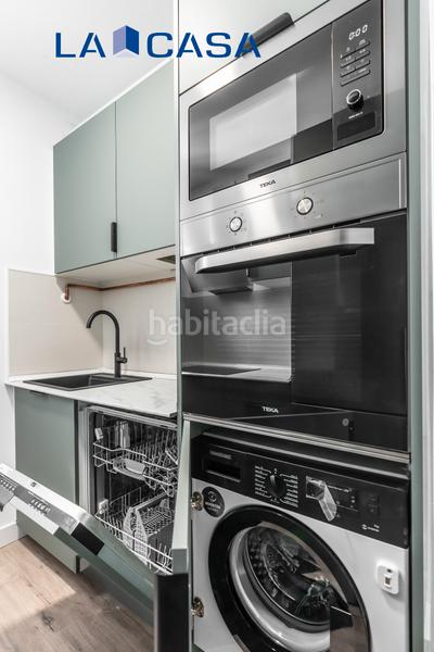 Foto 180fd3a0-8d35-4f0f-b8f6-1143ce49b5c3. Piso en Acacias Madrid