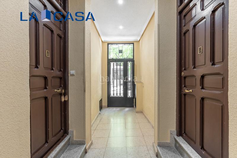 Foto 61a58f63-03cc-42dc-9efd-c156ccad6432. Piso en Acacias Madrid