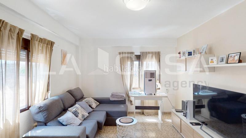 Foto d777e306-7131-44b5-b67d-a5015fe32663. Piso exclusiva la casa agency piso luminoso en Benimàmet, a 5 min del centro en Valencia