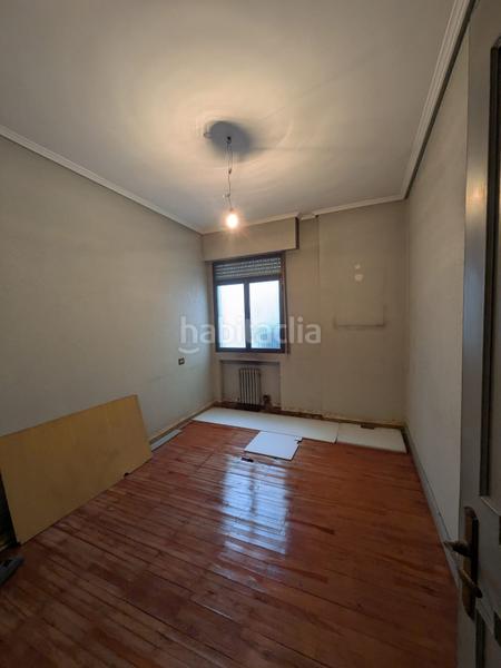 Foto 38c51f27-805b-4d5d-937d-10490936f750. Piso  en venta en calle autonomia en Ametzola Bilbao