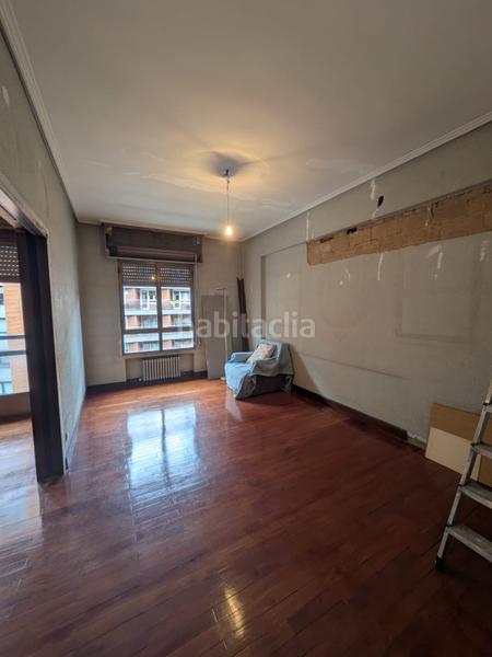Foto 9a4ef007-4445-4124-bc27-8afe546a31e9. Piso  en venta en calle autonomia en Ametzola Bilbao