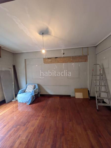Foto b61663ce-7b0b-4e28-b68e-91dfb33d2cf5. Piso  en venta en calle autonomia en Ametzola Bilbao