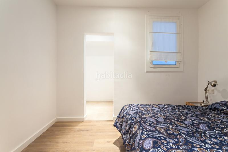 Foto 02a849e0-b3cd-4356-bfd2-8f4a5688d3ca. Ático piso ideal en el clot en Gòtic Barcelona
