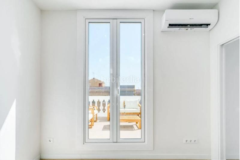 Foto a83b7725-5a49-4826-b681-d0b75b773ae9. Ático atico reformado con terraza en Sagrada Família Barcelona