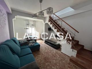 Casa  Calle poeta moñiz. Excelente oportunidad en piñera