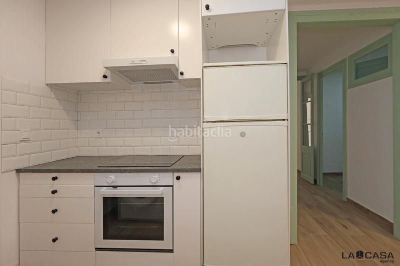 Foto 868a4ae4-4451-473b-a2a0-039983c61338. Piso  refromado en Raval Barcelona