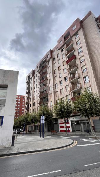 Foto 3eab1d02-d7b1-48f1-9a73-7d4f0ecbf43a. Piso excelente vivienda en muy buena ubicacion en Erandio