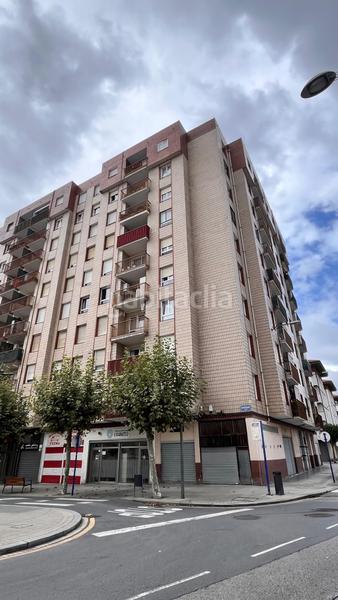 Foto 530a12d8-cb58-4c00-927f-24539e3f8598. Piso excelente vivienda en muy buena ubicacion en Erandio