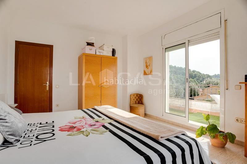 Foto 8d649218-238b-45ac-87ba-3099d0cb9373. Chalet excelente casa en can regassol en Bigues i Riells